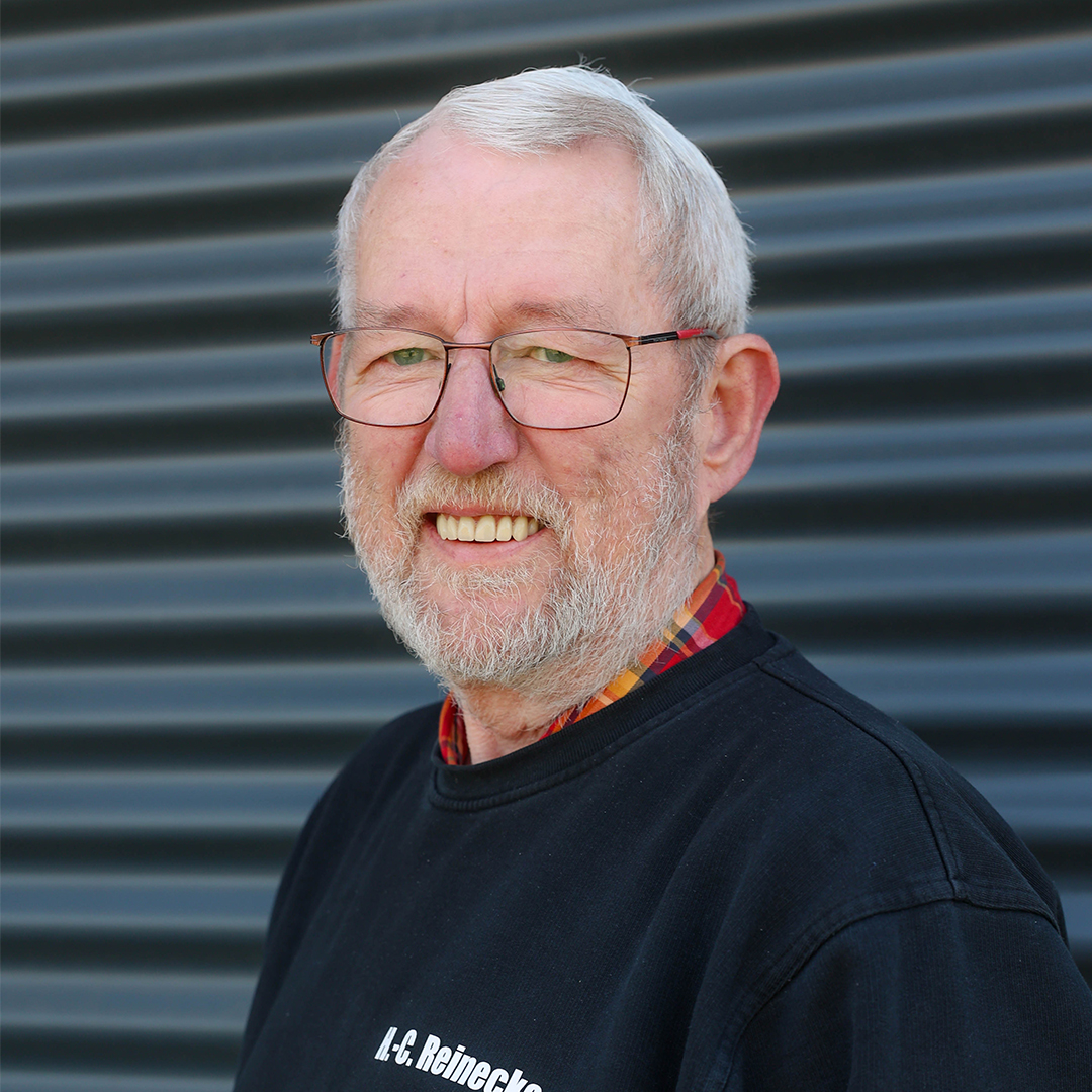 HANS-CONRAD REINECKE